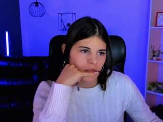 ava-mystic 1 live webcam