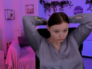 ava-mystic live webcam show