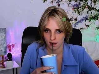 ava-mystic live cam preview