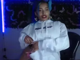 Cristalraven's Live Sex Cam Show