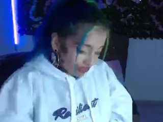 Cristalraven's Live Sex Cam Show