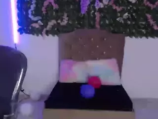Cristalraven's Live Sex Cam Show