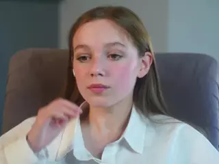 GillianBillingsley's Live Sex Cam Show
