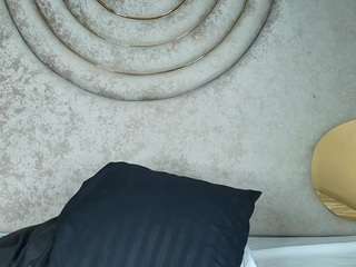 hanna-castro Live Webcam on CamSoda