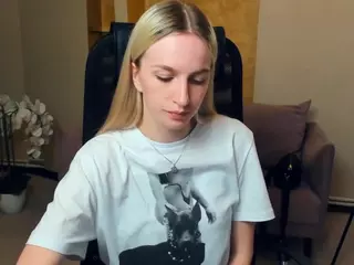 JoanHanchett's Live Sex Cam Show