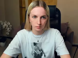 JoanHanchett's Live Sex Cam Show