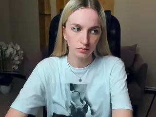 JoanHanchett's Live Sex Cam Show