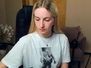 JoanHanchett's Live Sex Cam Show