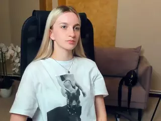 JoanHanchett's Live Sex Cam Show
