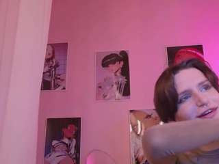 madi-snow Live Webcam on CamSoda