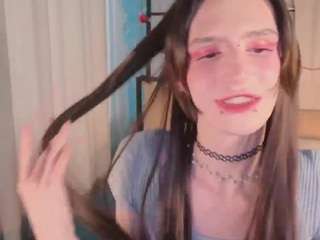 madi-snow Live Webcam on CamSoda