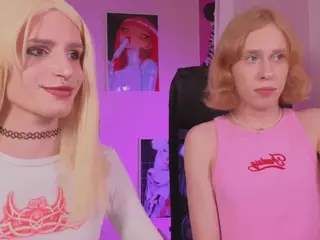 madi-snow's Live Sex Cam Show