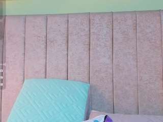 shantallvegga1 live webcam show
