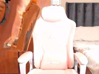 slendersubtype's live room
