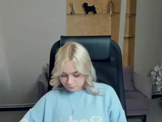 AlodiaBucker's Live Sex Cam Show