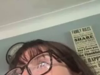 cocacoley's Live Sex Cam Show