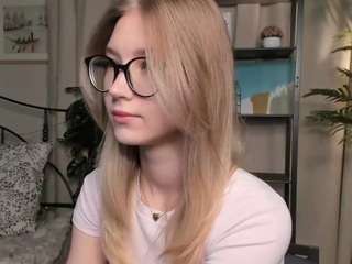 esmagreaves webcam model