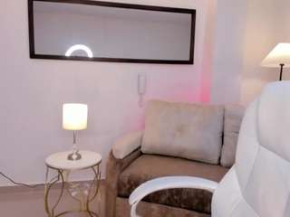  isabela-romano26 chat room