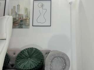 isabela-romano26 webcam model
