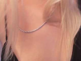 isabela-romano26 Live Webcam on CamSoda