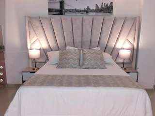 isabela-romano26 live webcam show