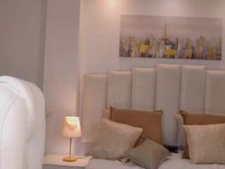 saskia-litt Live Webcam on CamSoda