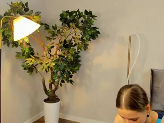 SilviaCleverley's Live Sex Cam Show
