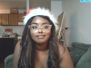 siminfox's CamSoda show and profile