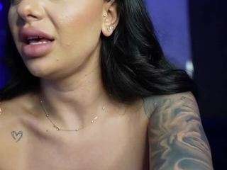 spicymaple Live Webcam on CamSoda