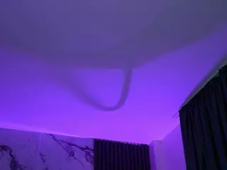 SpicyMaple's Live Sex Cam Show
