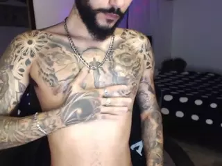 YioStonex's Live Sex Cam Show