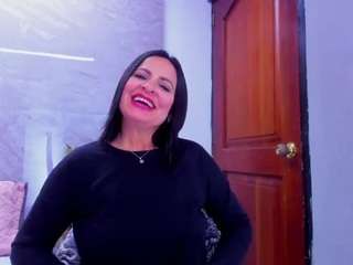 small tits  curvy  latina...