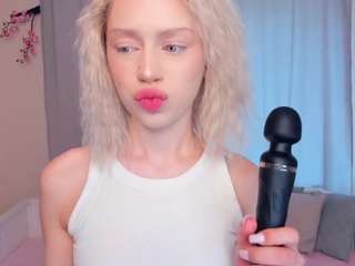 catherinehessey Live Webcam on CamSoda