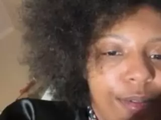 lolatheruler's Live Sex Cam Show