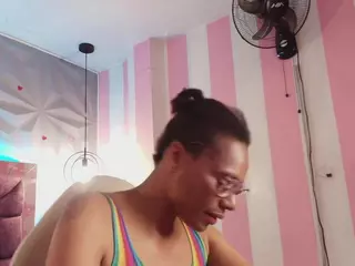 MatildaLujan's Live Sex Cam Show