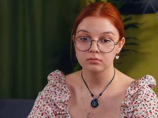 odelinahallman Live Webcam on CamSoda