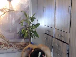 perlasofia Live Webcam on CamSoda