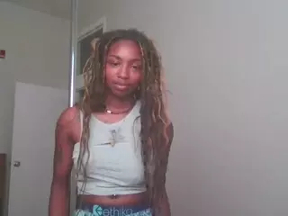 planetvee's Live Sex Cam Show