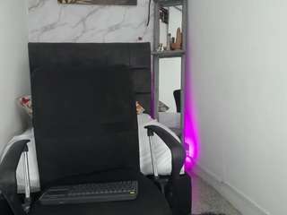 leandro-jr-10 Live Webcam on CamSoda