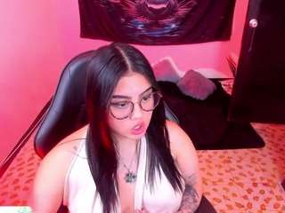 Nicol-Ruizz live webcam show