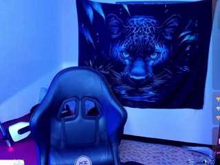 Nicol-Ruizz live cam preview