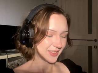 tesla-model-y Live Webcam on CamSoda