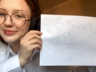 TESLA-Model-Y's Live Sex Cam Show