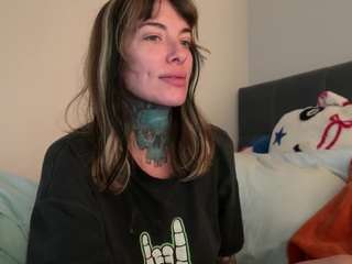 airgead's CamSoda show and profile