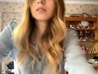 cwenhanchett Live Webcam on CamSoda