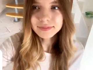 cwenhanchett Live Webcam on CamSoda