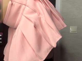 oradoggett's CamSoda show and profile