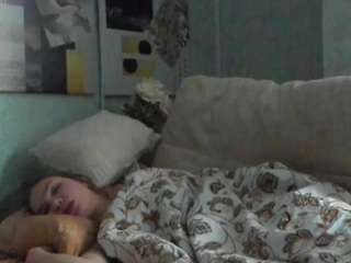 slyfoxtales webcam