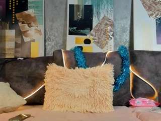  slyfoxtales chat room