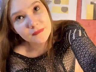 slyfoxtales's CamSoda show and profile